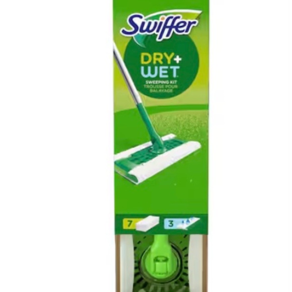 Swiffer Wet + Dry Sweeping Kit NEW - Picture 1 of 7